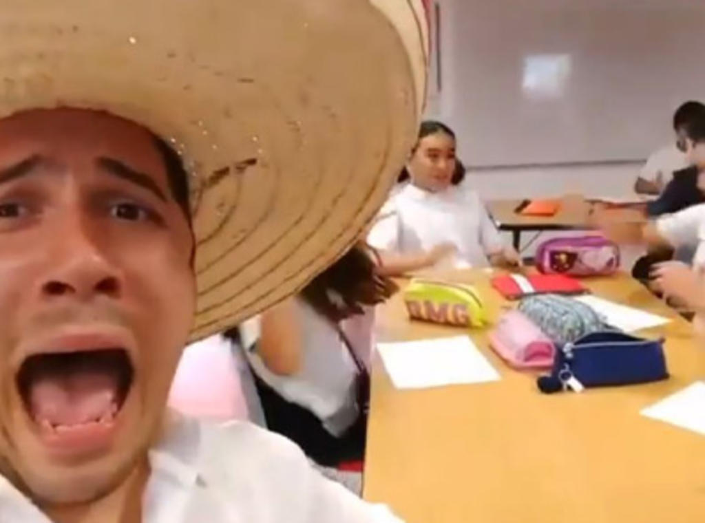 VIDEO: Profesor de español asusta a alumnos con grito mexicano