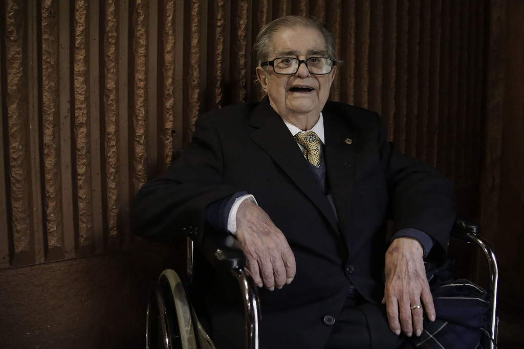 Gran vacío. El historiador mexicano Miguel León Portilla falleció a los 93 años de edad tras varios meses de estar hospitalizado. (ARCHIVO) 