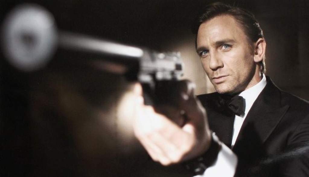 Se dio a conocer el primer póster de la nueva cinta del espía, No time to die, fecha en la que actualmente se celebra el Día Mundial de James Bond. (ESPECIAL)