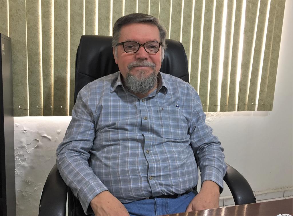 El jefe de la Jurisdicción Sanitaria Número Dos de Gómez Palacio, Luis Manuel Ortega Amador. (ARCHIVO)