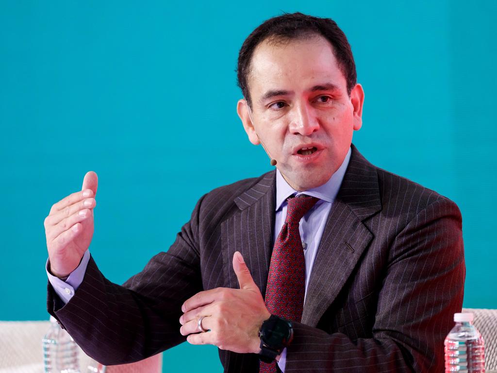 El secretario de Hacienda y Crédito Público, Arturo Herrera, participó en el Foro Forbes y dijo que México está listo para enfrentar una posible recesión global. (ARCHIVO)