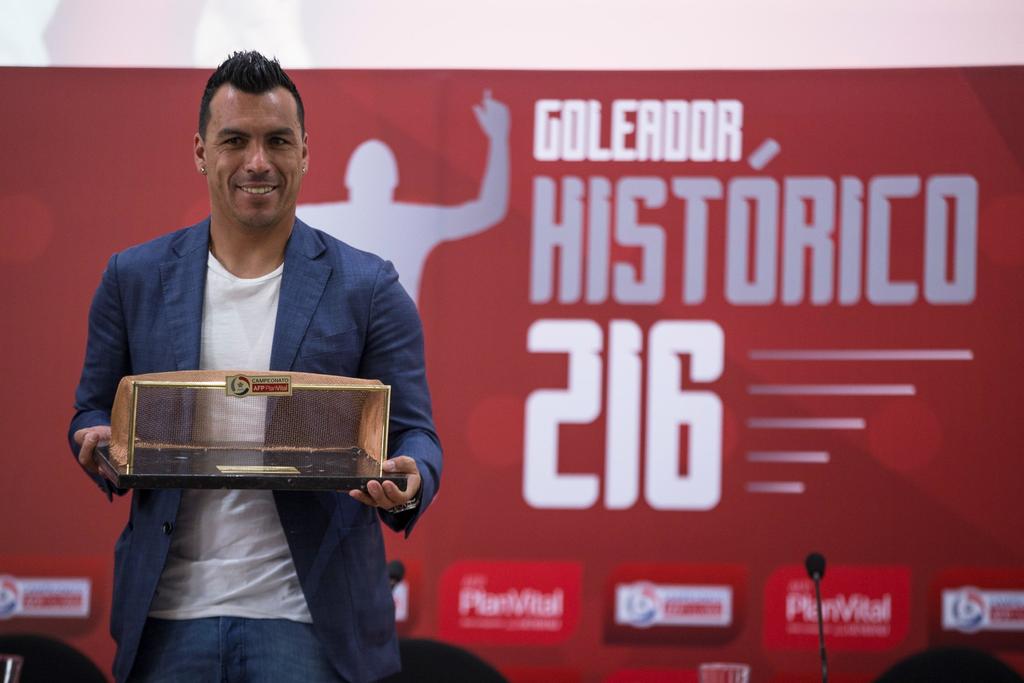 Esteban Paredes jugó en el futbol mexicano desde el año 2012 hasta el 2014. (EFE)