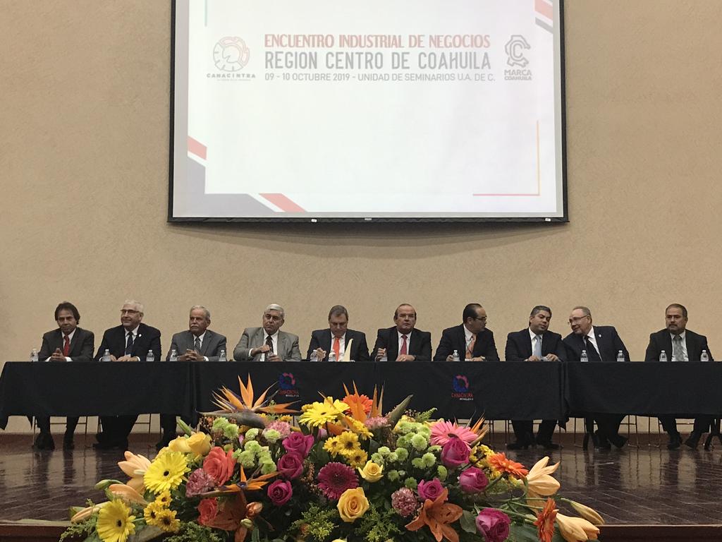 El presidente de Canacintra Monclova, Rolando Rivero Cevallos, informó que 15 industrias importantes instalaron sus stands. (EL SIGLO COAHUILA)