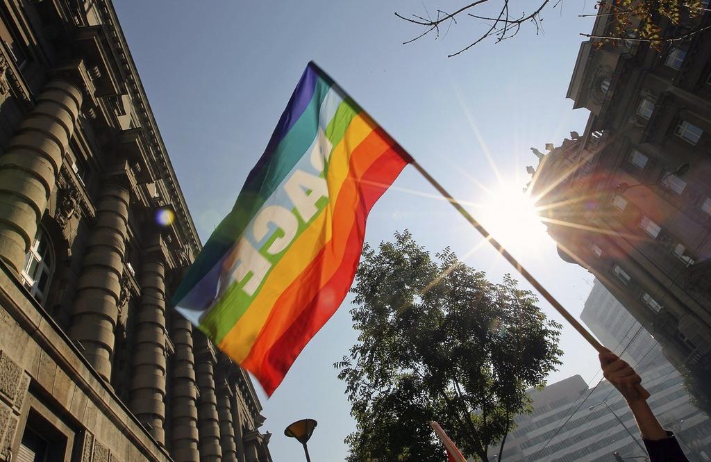 Busca impulsar el orgullo entre la comunidad LGBT para demostrar su presencia en todas las condiciones sociales, todas las edades y todas las etnias. (ARCHIVO)