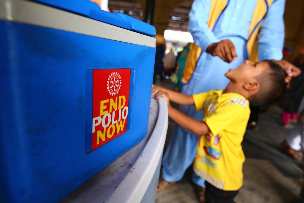 La Secretaría de Salud, a través de Dirección General de Epidemiología, emitió un aviso preventivo de viaje para al menos 18 países por el riesgo moderado de contagio de poliomielitis, luego que recientemente Filipinas declaró un brote de con dos casos de personas infectadas. (ARCHIVO)