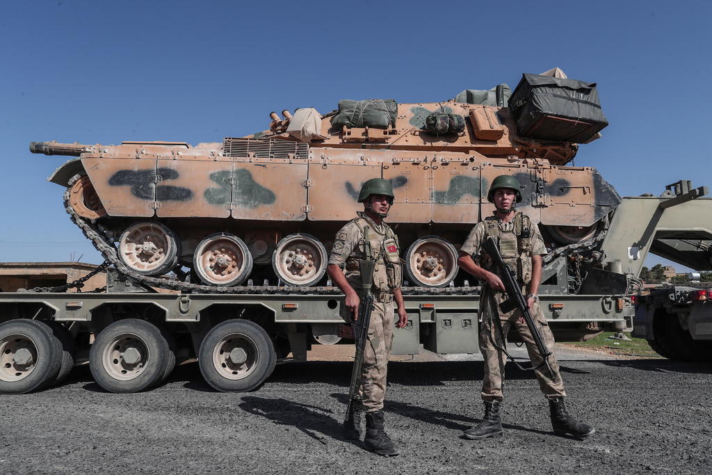 Alemania y Francia se sumaron a las naciones que suspendieron la venta de armas a Turquía. (ARCHIVO)