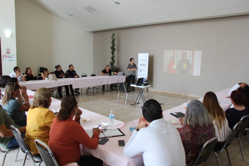 Imparten plática sobre Alerta de Género al funcionariado de tres municipios duranguenses. (EL SIGLO DE TORREÓN)