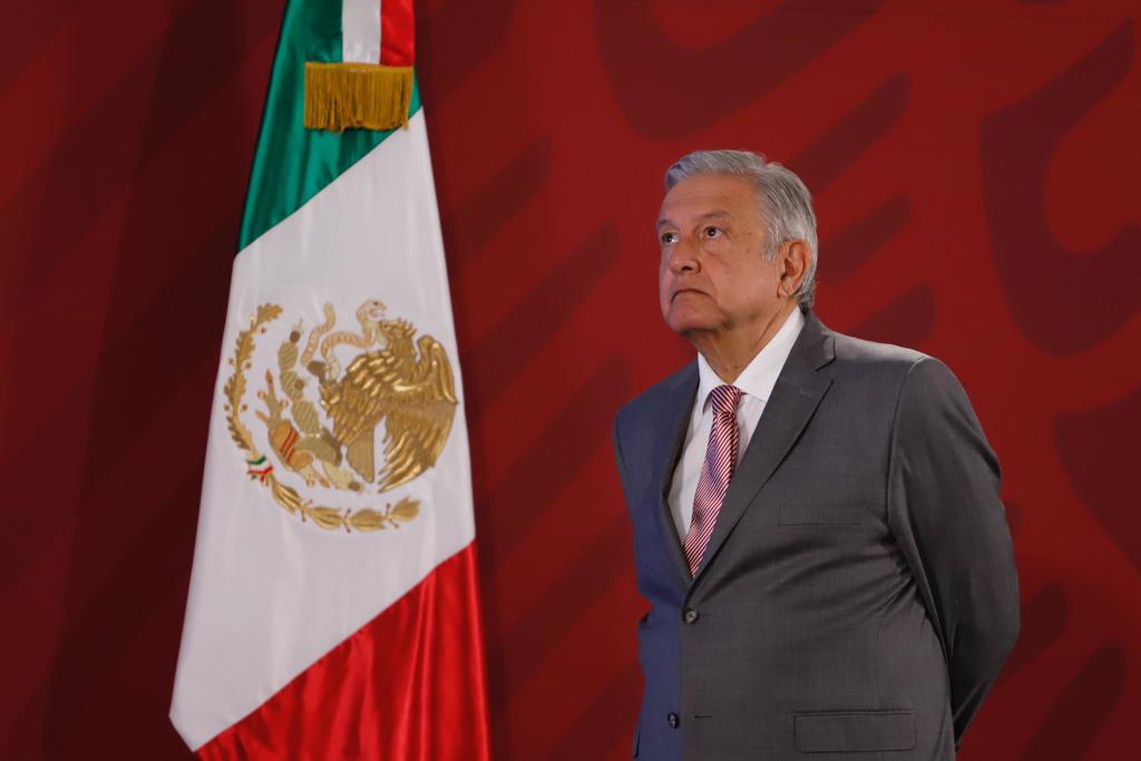 López Obrador aseveró que el Instituto Mexicano del Seguro Social (IMSS) es la institución de salud más consolidada del país, pues el ISSSTE no ha logrado este estatus debido a que sólo atiende a trabajadores del Estado. (EL UNIVERSAL)