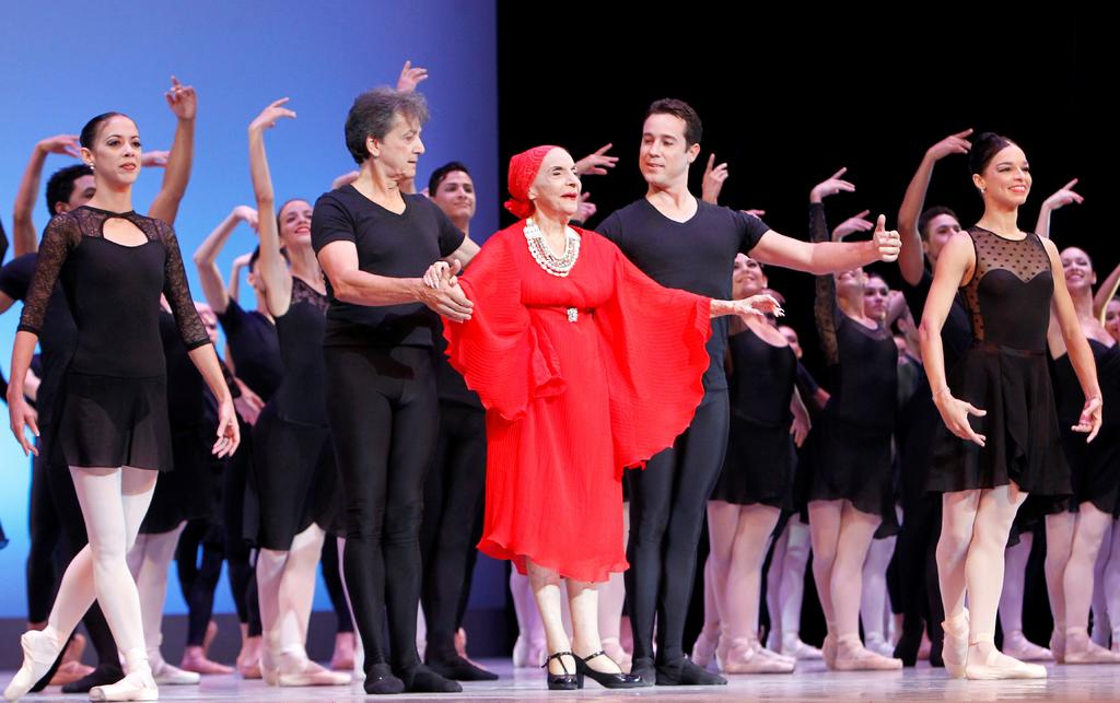 La cubana fue una de las primeras bailarinas occidentales invitada a bailar en el teatro Kirov (actualmente Mariinsky) de Leningrado y en el teatro Bolshoi, de Moscú, en la guerra fría.       
(ARCHIVO)