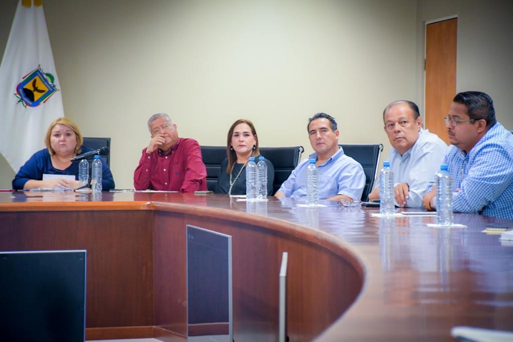 La citada reunión se desarrolló en la sala de Cabildo de la Presidencia Municipal de Piedras Negras, donde se dieron a conocer las primeras acciones a promover por parte del Comité. (EL SIGLO COAHUILA)