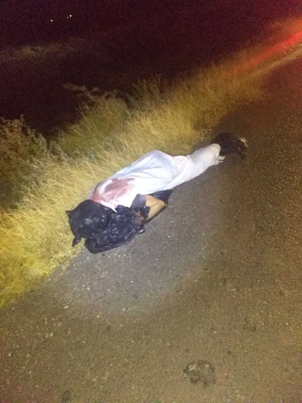 Encuentran el cuerpo de un hombre con un disparo, en la carretera a Gregorio García. (EL SIGLO DE TORREÓN)