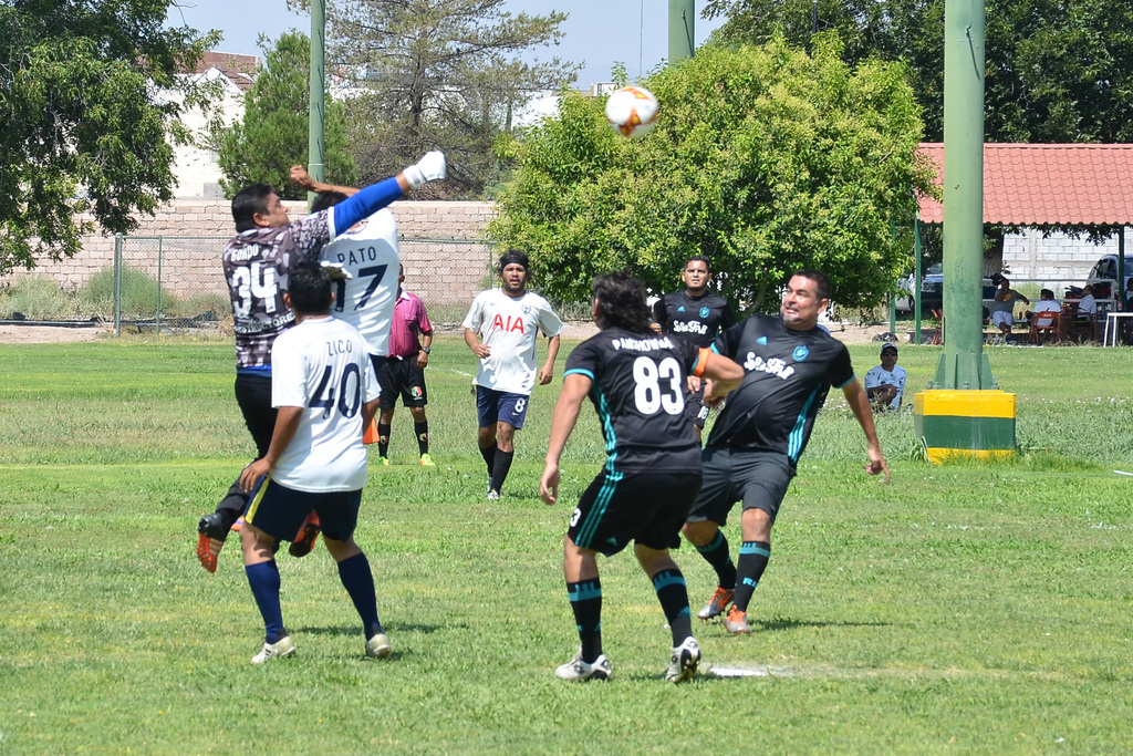 El ahora Deportivo Óscar Amezcua, lleva varias finales consecutivas en su palmarés, siendo uno de los grandes animadores del torneo.