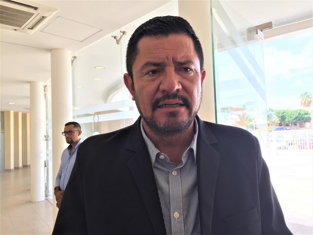 El alcalde Horacio Piña manifestó que es necesaria, de alguna manera, la petición de más recursos. (EL SIGLO DE TORREÓN / BETTY SILVA)