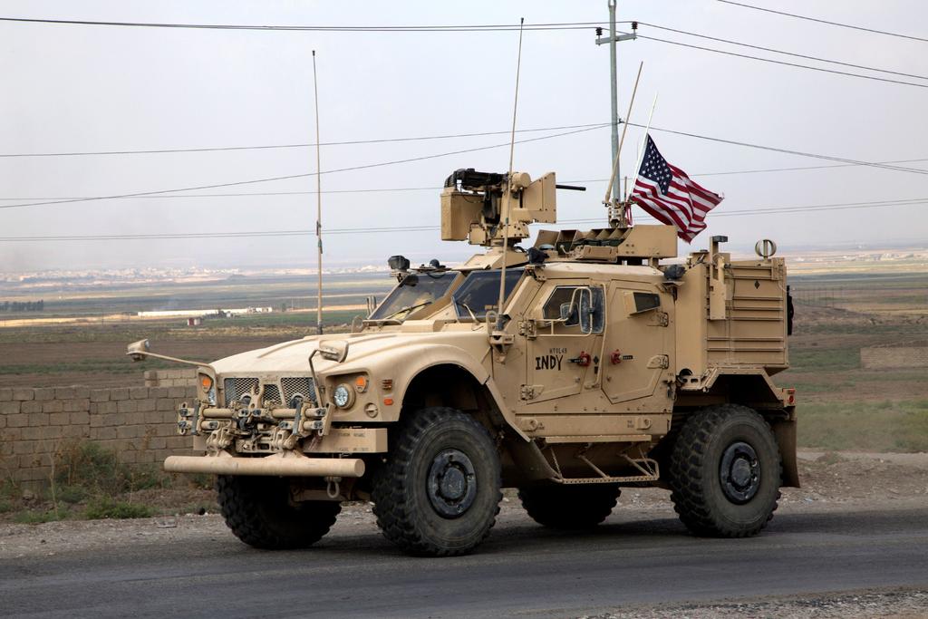 Las fuerzas estadounidenses que se retiran de Siria en dirección a Irak tendrán que abandonar el territorio iraquí en cuatro semanas. (ARCHIVO)