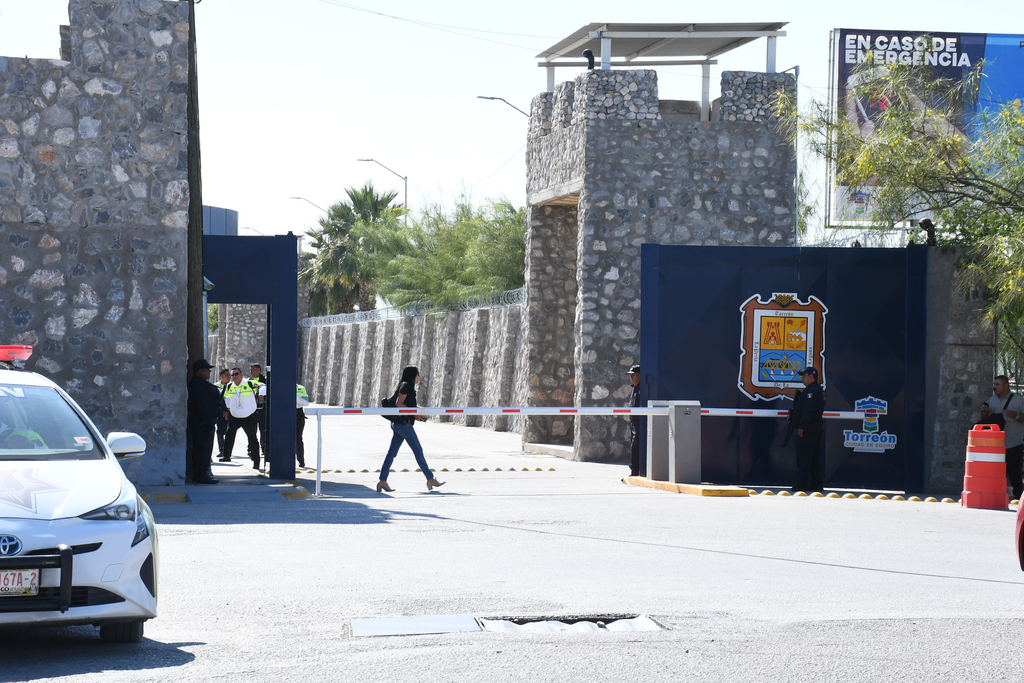 La bancada del PRI en el Cabildo de Torreón señaló en un comunicado que los agentes que recibieron la capacitación no están jurídicamente adscritos a Seguridad Pública Municipal. (FERNANDO COMPEÁN)