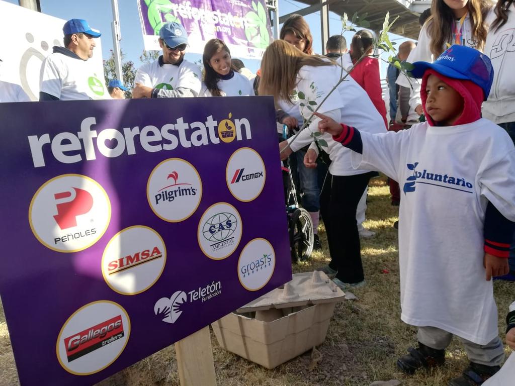 La campaña la organizó el Centro de Rehabilitación Infantil Teletón (CRIT) de Durango, en coordinación con el Ayuntamiento de Gómez Palacio. (EL SIGLO DE TORREÓN)