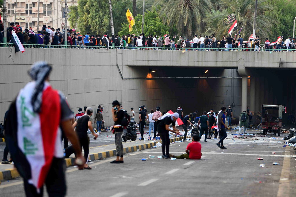 Protestas suman 74 muertos y más de 3 mil 600 heridos en tres días de enfrentamientos entre manifestantes y fuerzas de seguridad. (EFE)