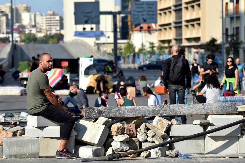 Líbano sigue hoy semiparalizado por manifestaciones y protestas debido a la situación económica. (EFE)