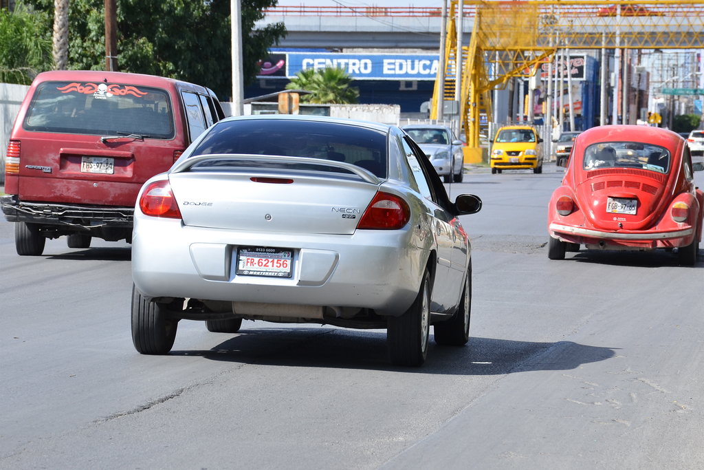 El sector automotriz ve positivo el trabajo legislativo que se está haciendo para detener la regularización de automóviles extranjeros. (ARCHIVO)