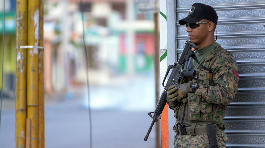 El Ministerio de Defensa dominicano reforzó con 600 nuevas personas la presencia militar en la frontera con Haití. (ARCHIVO)