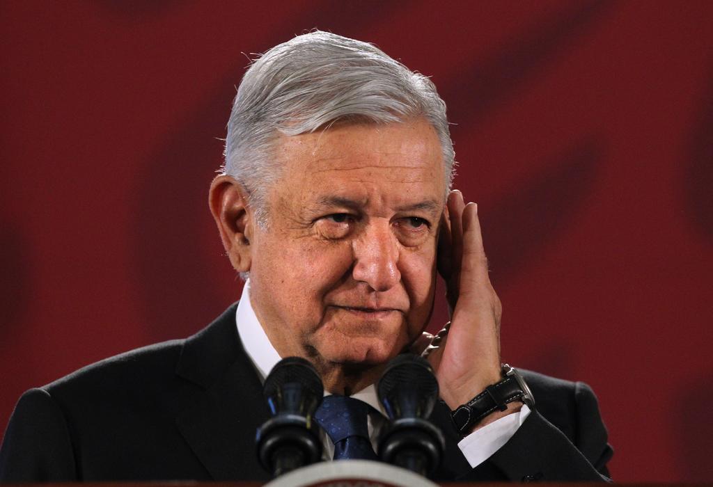  El presidente de México, Andrés Manuel López Obrador, denunció este viernes favoritismo en el pasado en la concesión de contratos y puso de ejemplo a las españolas Repsol y OHL, a las que acusó de lucrarse en anteriores gobiernos. (EFE)