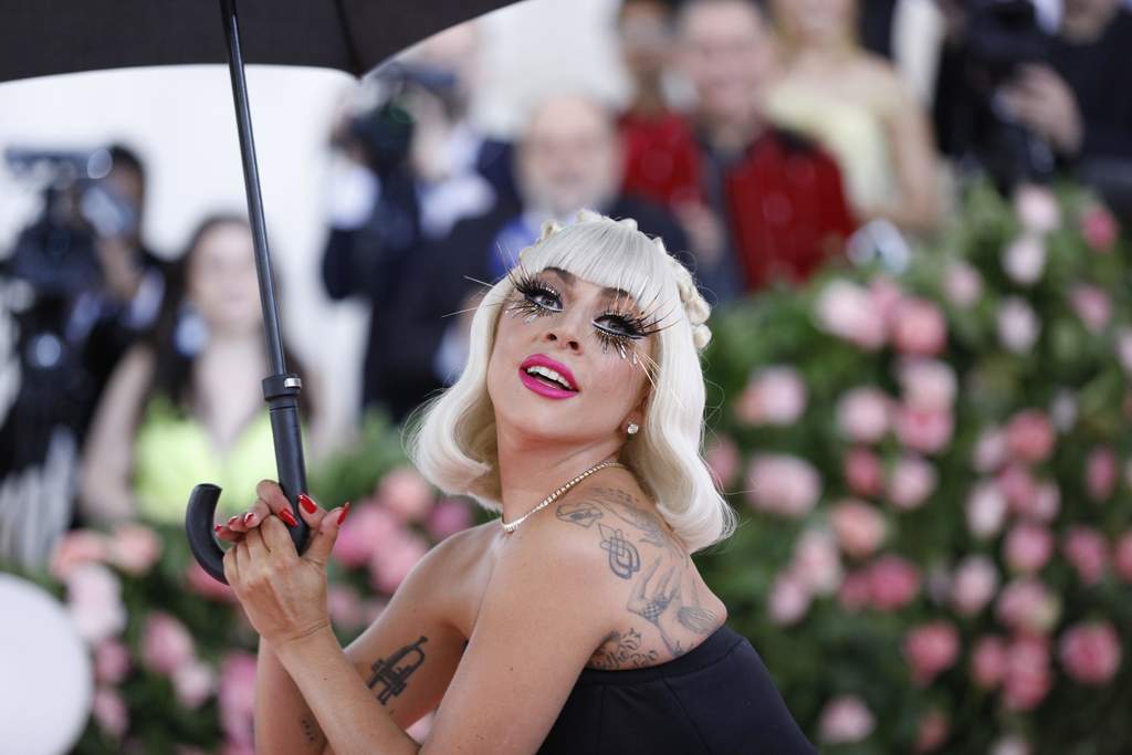 La cantante y actriz estadounidense Lady Gaga se pondrá bajo las órdenes de Ridley Scott para su nueva película que abordará el asesinato de Maurizio Gucci, heredero de dicha firma de moda. (ARCHIVO)