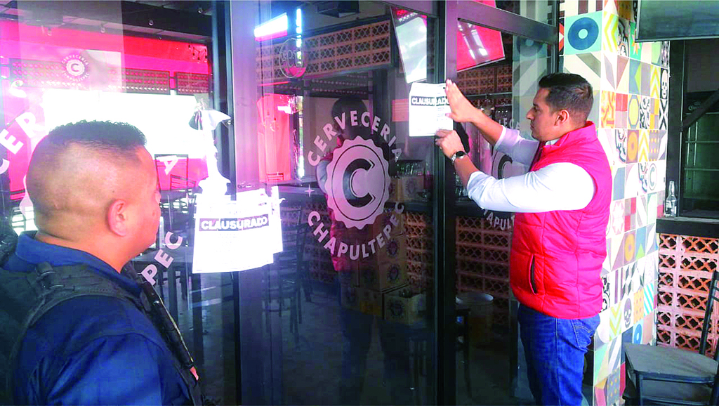 Nuevamente se colocaron los sellos de clausura en la Cervecería Chapultepec; ahora son definitivos.