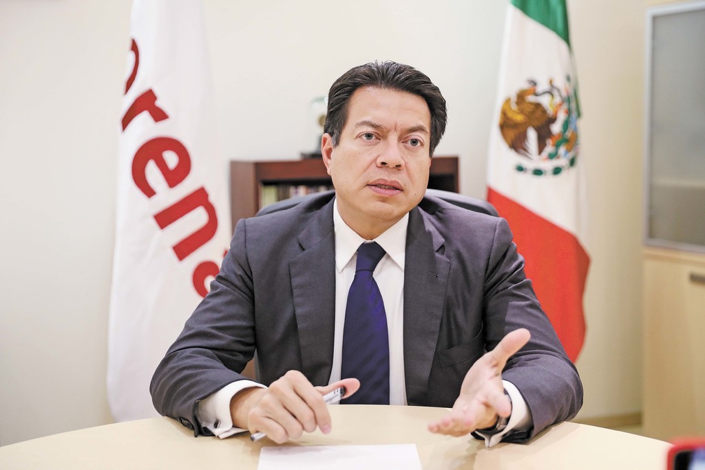El dirigente de Morena afirmó que el tema de la condonación de impuestos es clave para separar el poder político del económico. (AGENCIAS)