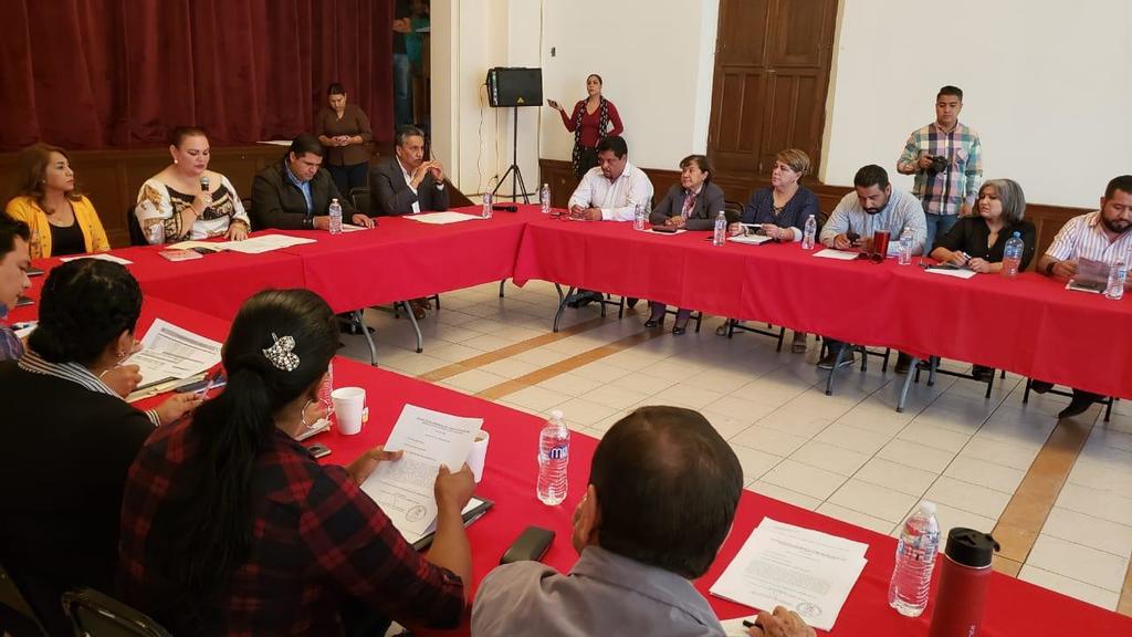 La síndica Jaqueline del Río, dijo que el alcalde Homero Martínez Cabrera tiene la 'urgencia de estar preparado para lo que viene'. (ANGÉLICA SANDOVAL)