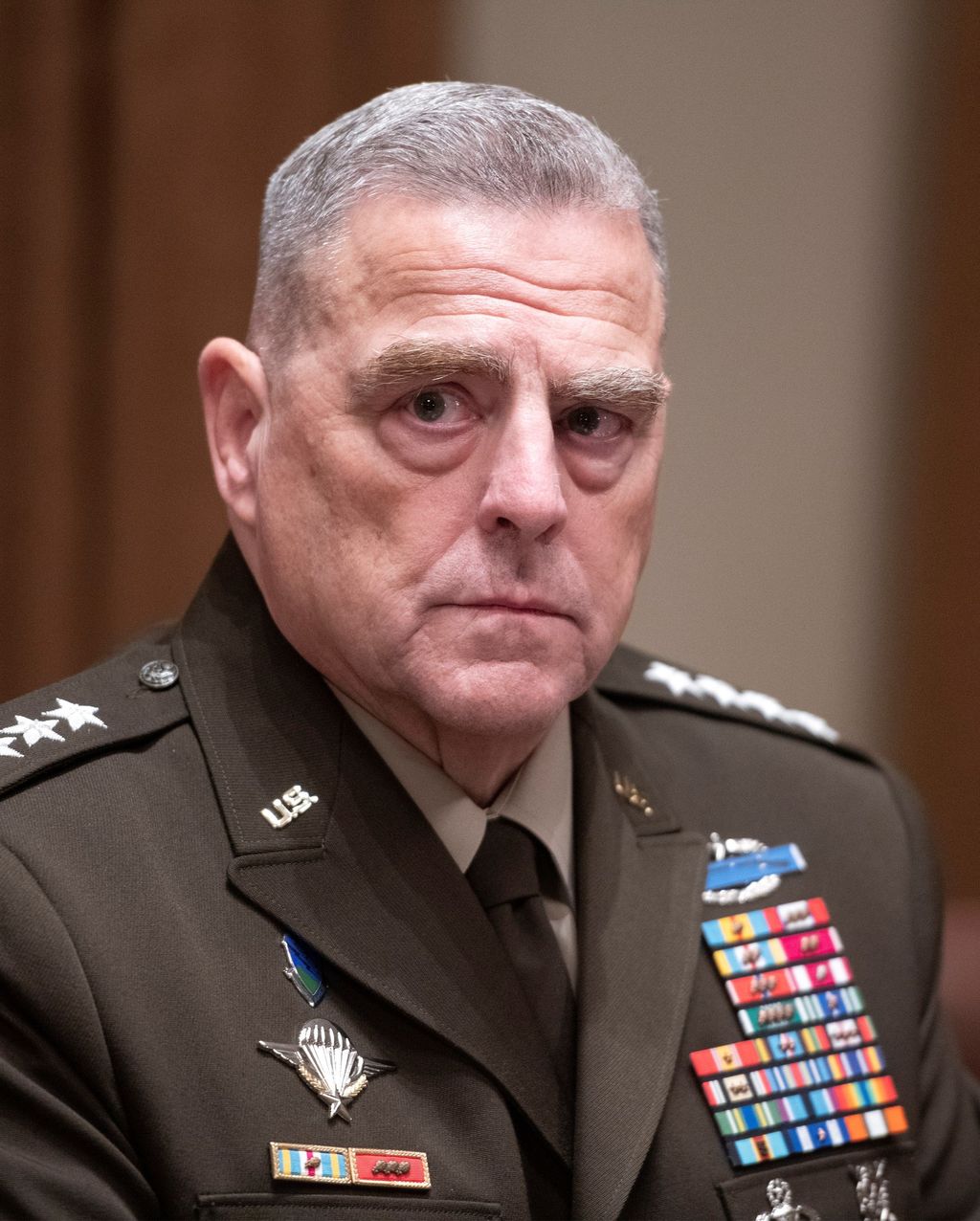 El jefe del Estado Mayor Conjunto de las Fuerzas Armadas de Estados Unidos, Mark Milley, ratificó este domingo que su país mantendrá una presencia militar 'pequeña' en Siria. (EFE)