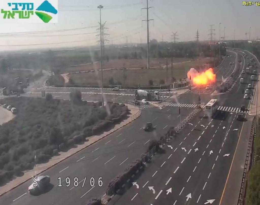 Ráfagas de cohetes hacia el centro y el sur de Israel y ataques de represalia se sucedieron este martes, tras un bombardeo selectivo de Israel en Gaza. (ARCHIVO)