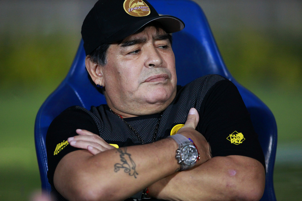 Maradona hizo un gran trabajo con los Dorados de Sinaloa, aunque no los pudo ascender a la Liga MX.(ARCHIVO)