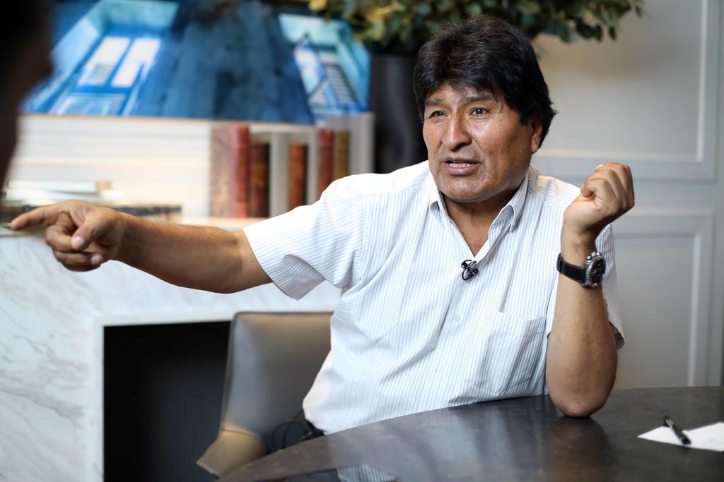 Áñez acusó a Morales de intentar manipular a la comunidad internacional desde su asilo en México, para convencer de que sufrió un golpe de Estado. (ARCHIVO)