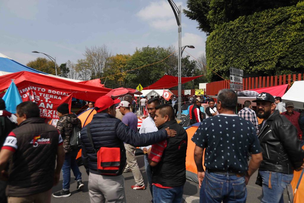 Varios contingentes se encuentran en Ciudad de México protestando por más recursos en el campo. (ARCHIVO)