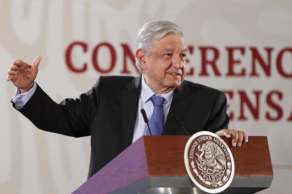 López Obrador anunció que este viernes enviará al Senado una terna compuesta solo por mujeres. (EFE)