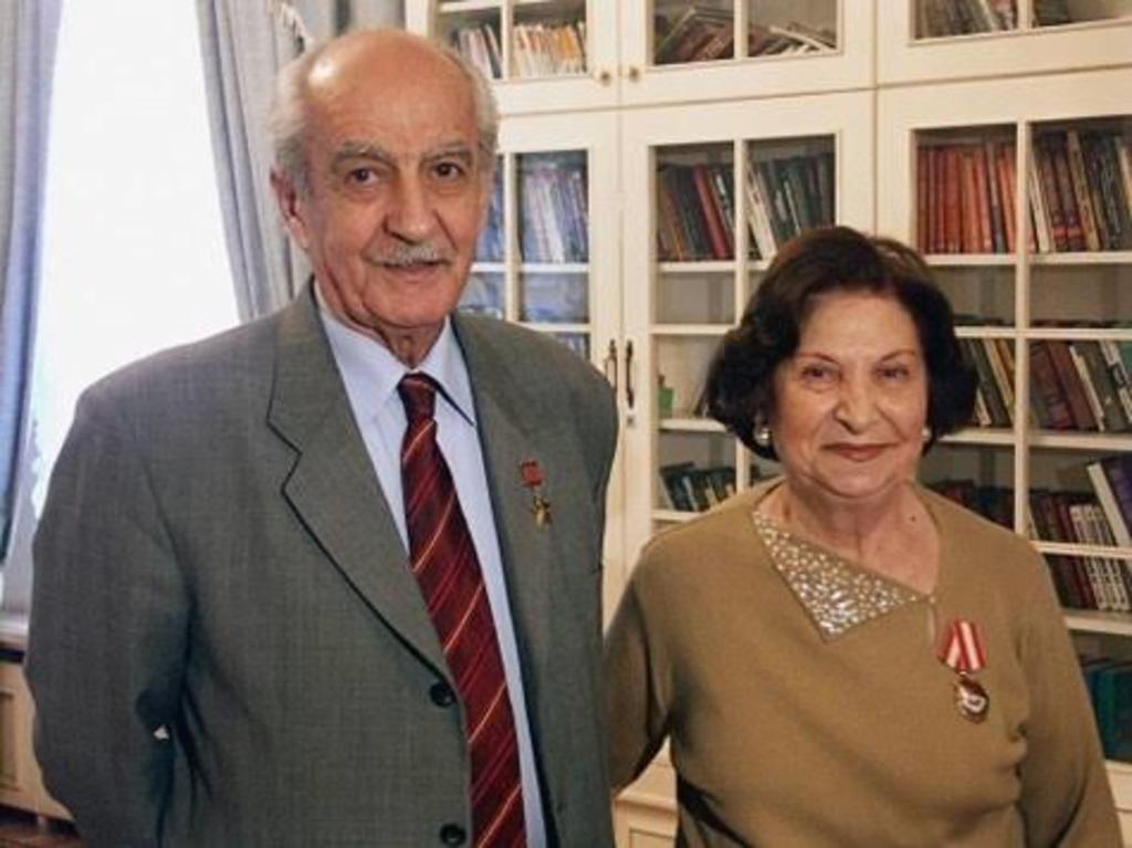 La legendaria espía soviética Goar Vartanián, que formó con su marido una de las parejas de agentes más famosas de la Unión Soviética, murió hoy a los 93 años. (ESPECIAL) 