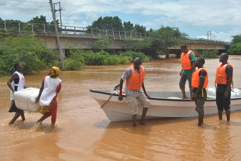 Al menos 120 personas han fallecido en Kenia desde octubre por las inundaciones causadas por las fuertes lluvias. (ARCHIVO) 