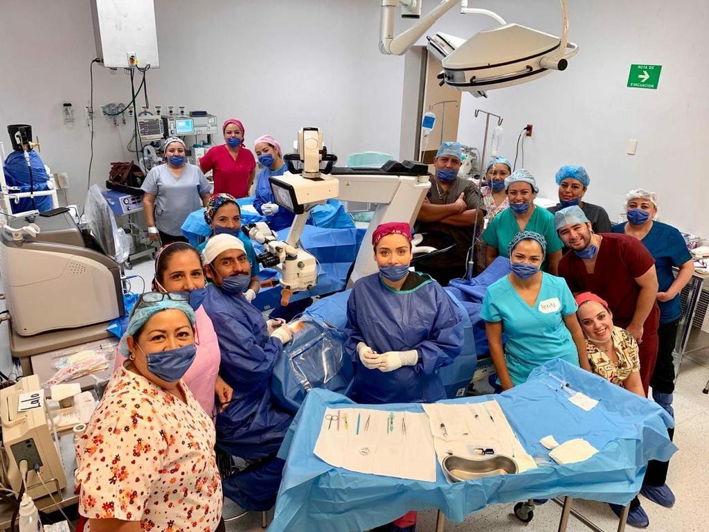 Hacen cirugías para retirar cataratas a 160 personas en Gómez Palacio. (EL SIGLO DE TORREÓN)