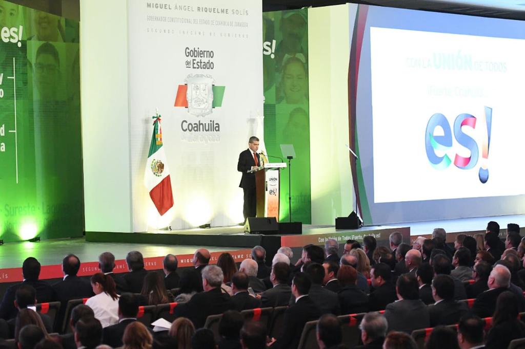 El gobernador del estado, Miguel Ángel Riquelme Solís, presenta su segundo informe. (FERNANDO COMPEÁN)