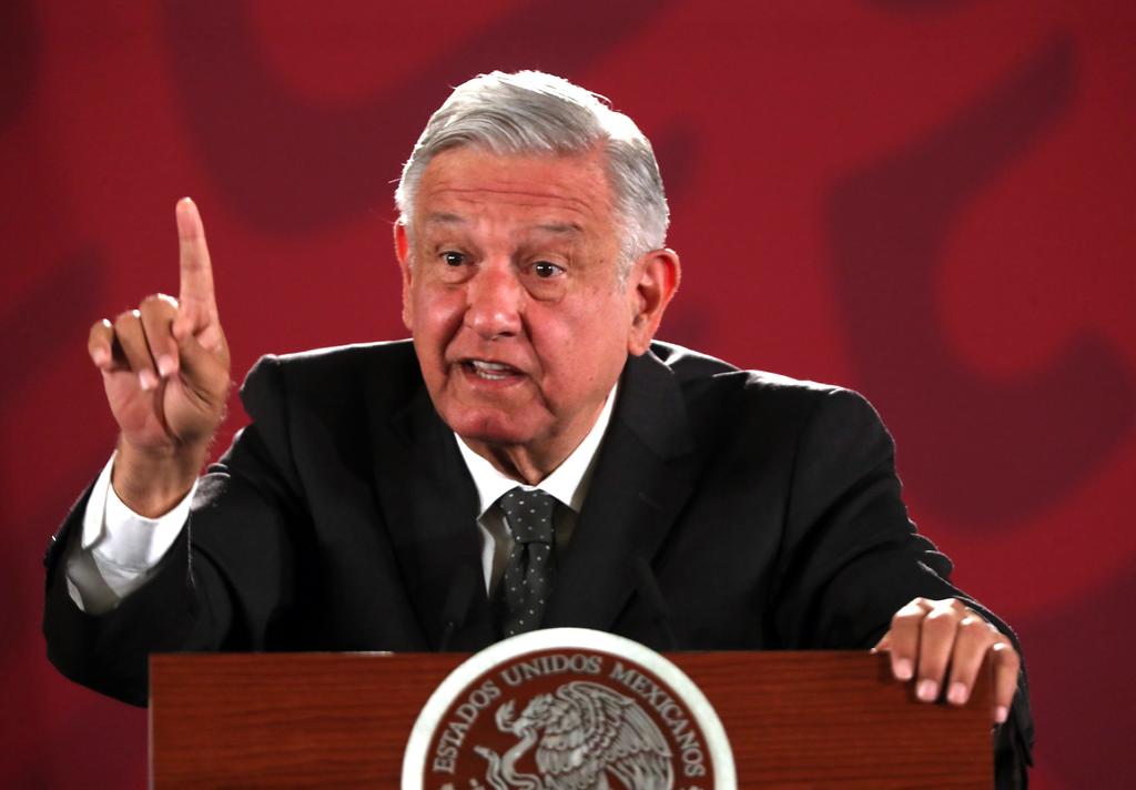 López Obrador alertó a todos sus colaboradores para que no cometan actos de corrupción, pues de lo contrario serán denunciados de manera directa ante la Fiscalía de Delitos Electorales. (ARCHIVO)