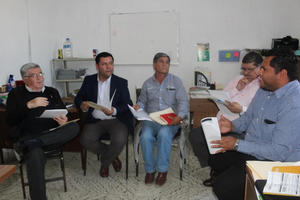 La fracción del Partido Acción Nacional (PAN) en Lerdo criticó los cortes del suministro de agua que hizo el Sapal a instituciones educativas de nivel básico de este Municipio.
(EL SIGLO DE TORREÓN)