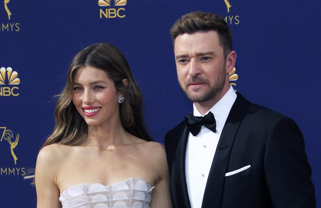 Justin Timberlake se disculpó públicamente con su esposa la actriz Jessica Biel luego de ser fotografiado tomado de la mano con su compañera de reparto en la cinta Palmer, Alisha Wainwright. (ARCHIVO)
