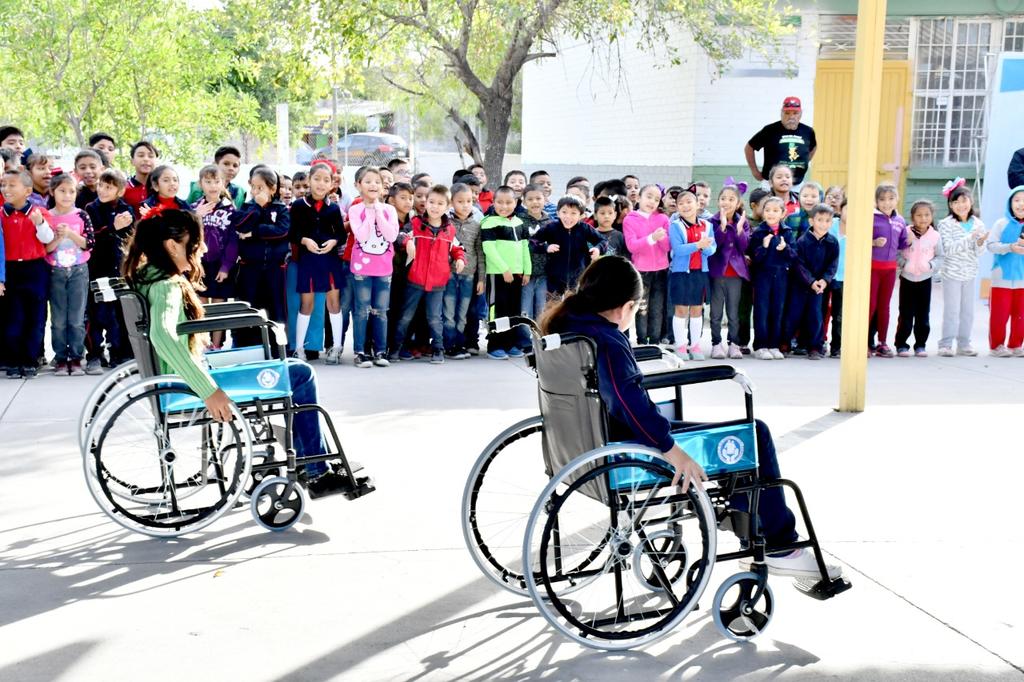 Ayuda a que los niños sean empáticos con aquellos que padecen cualquier tipo de discapacidad. (EL SIGLO COAHUILA)