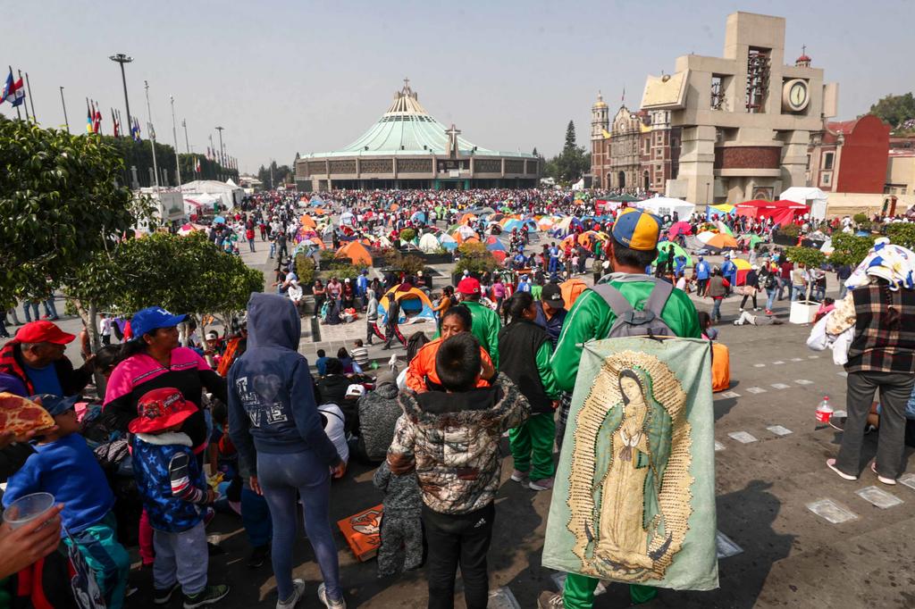 Han acudido a la Basílica de Guadalupe en el marco de sus festividades de este 2019. (EL UNIVERSAL)