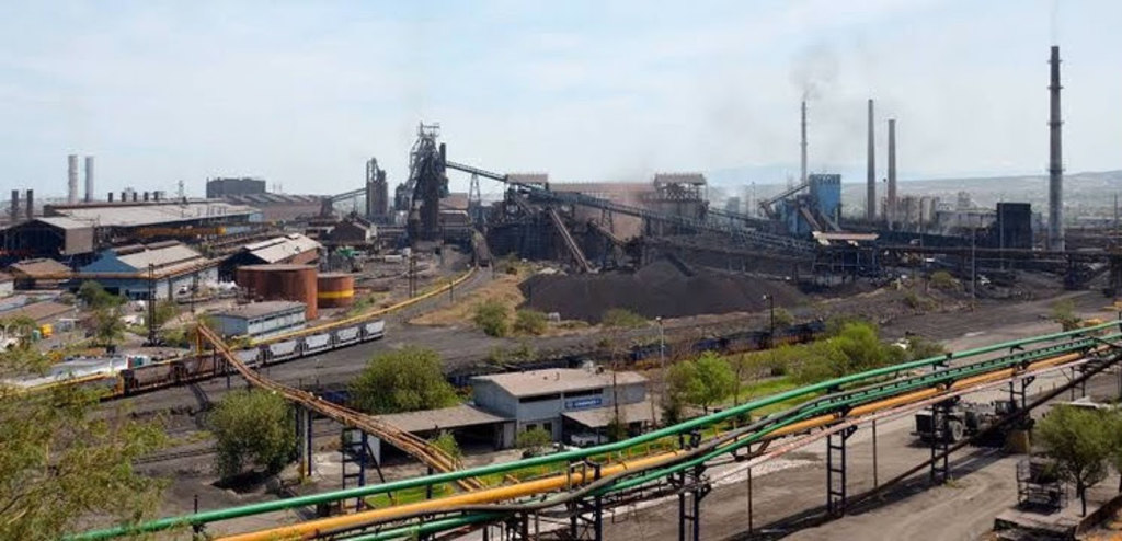 La caída del precio del acero afectó a la metalúrgica.