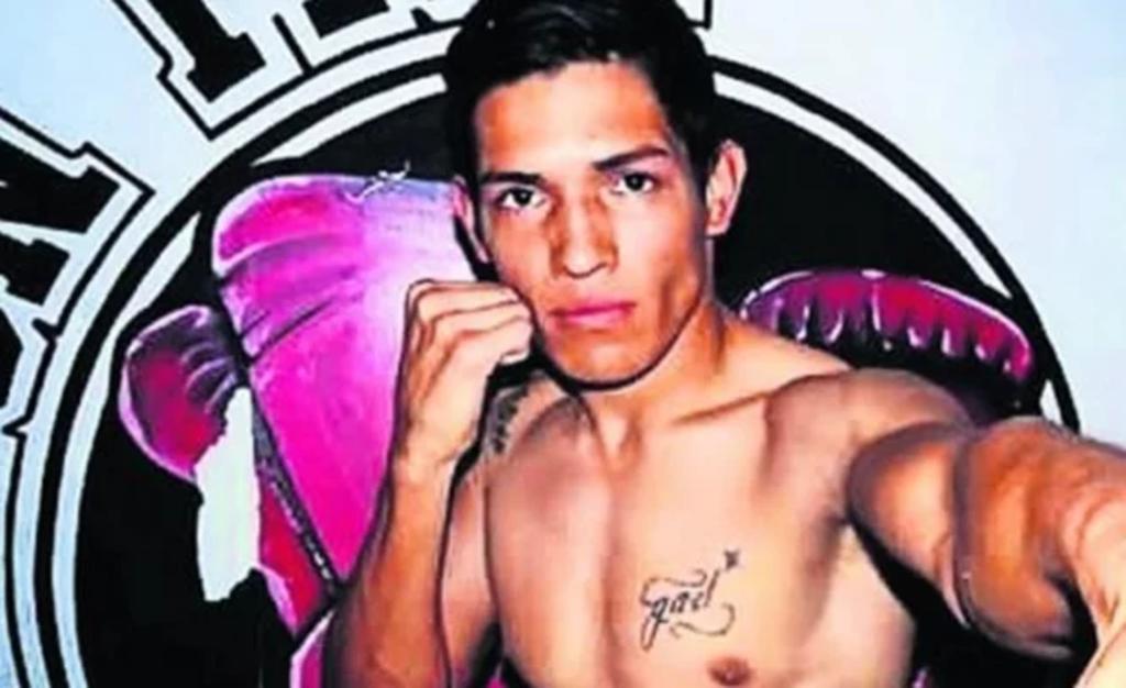 'Era una persona extraordinaria. Un buen peleador', agregó Labastida. 13/12/2019 Acribillan al boxeador César 'Uniko' Ramírez frente a su casa, en Tijuana.
(ESPECIAL)