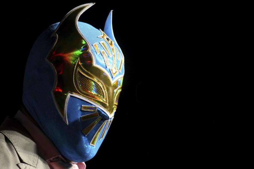 La llegada del luchador mexicano se confirma después de que decidiera cortar su carrera en la WWE. (CORTESÍA)