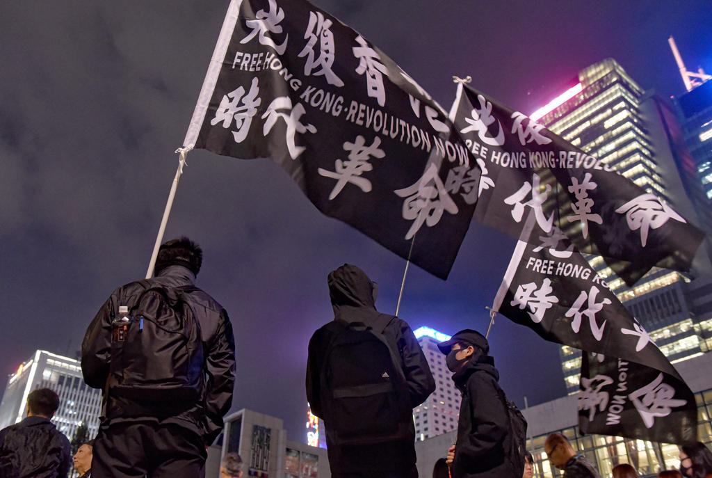 China pide a la jefa del Ejecutivo de Hong Kong, Carrie Lam, detener las protestas. (ARCHIVO)