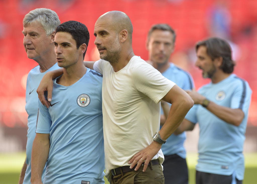 'Pep' reveló que una de las metas de Mikel era convertirse en entrenador y los Gunners era el equipo idóneo para hacerlo. (ARCHIVO)