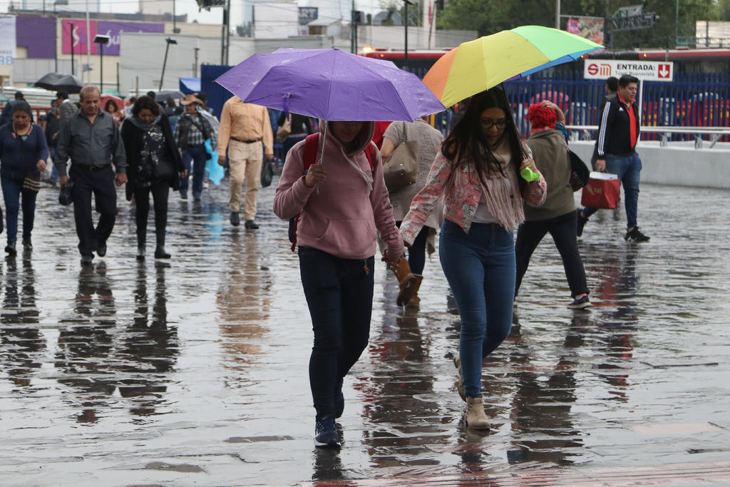 De acuerdo con el organismo las precipitaciones muy fuertes serán en el sur de Veracruz, el oriente de Oaxaca y el occidente de Tabasco; fuertes en Nuevo León, Tamaulipas, San Luis Potosí, Zacatecas, Chiapas, Yucatán y Quintana Roo.
(ARCHIVO)